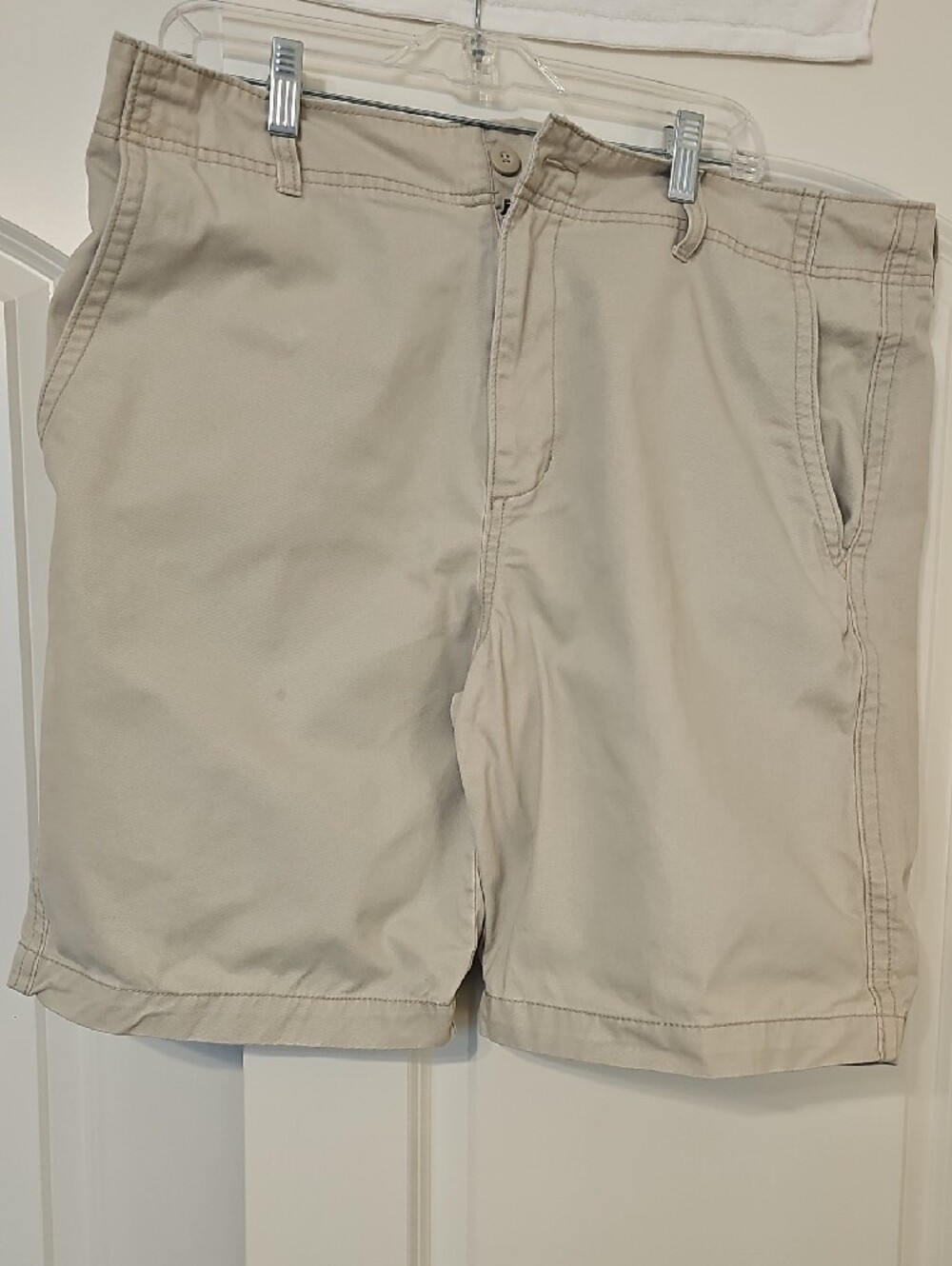 Old Navy Beige/Tan Casual Shorts